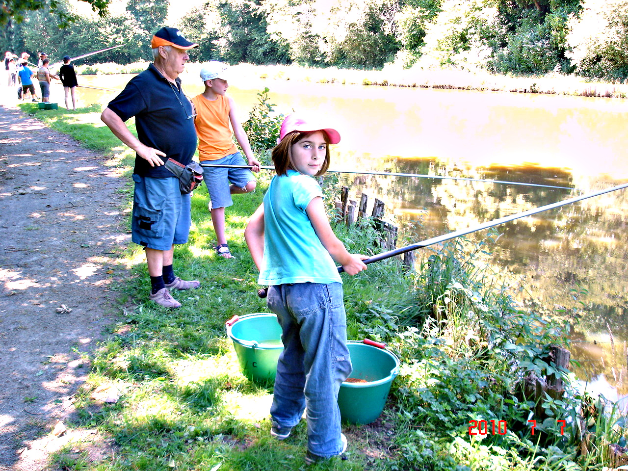 Cours de Pêche à l'Etang Communal de Cardroc