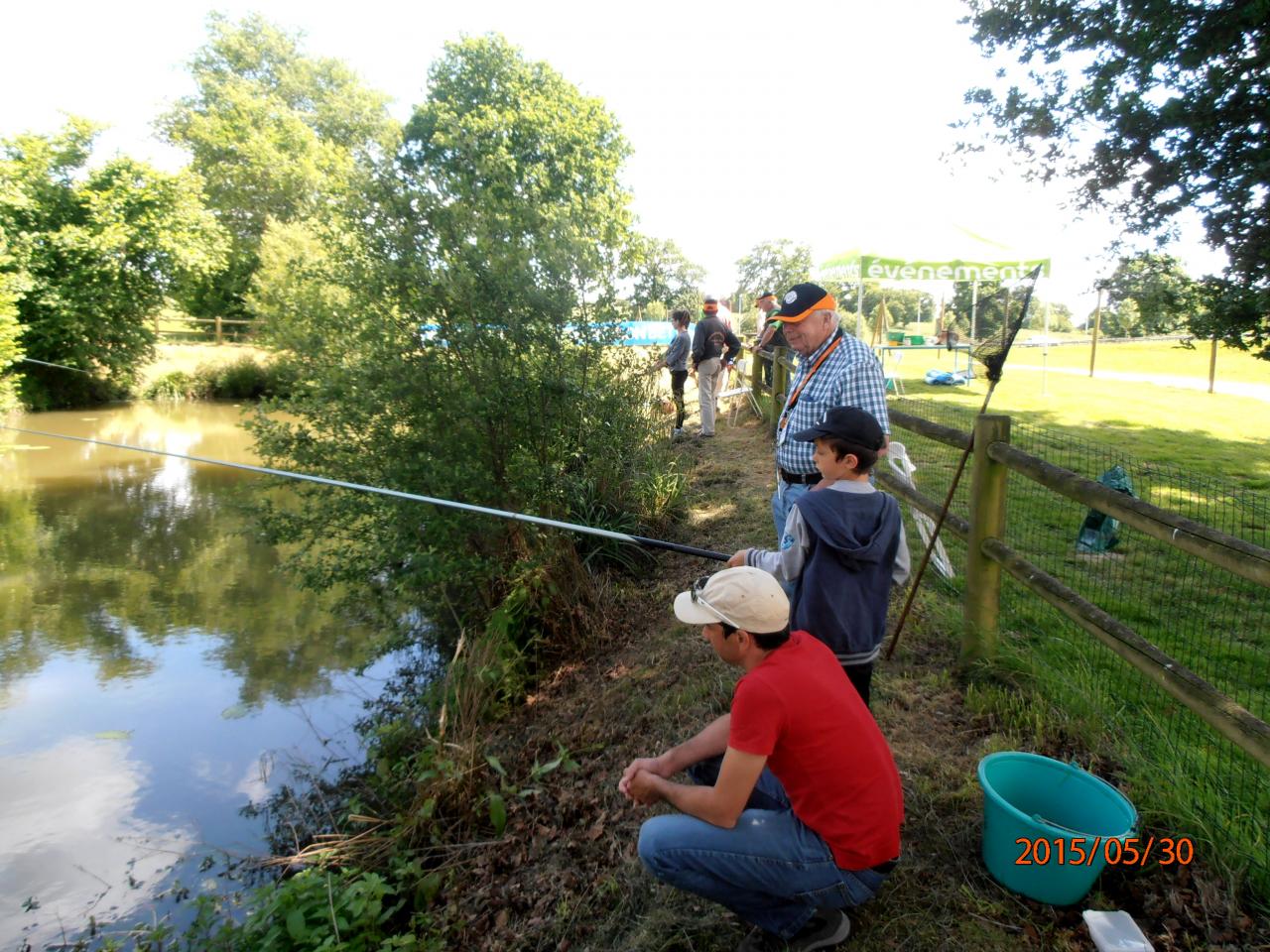 2015 - 30-5 Pêche de la Truite chez Décathlon