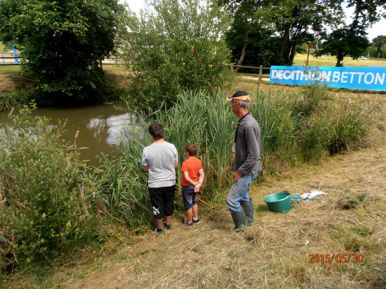 2015 - 30-5 Pêche de la Truite chez Décathlon